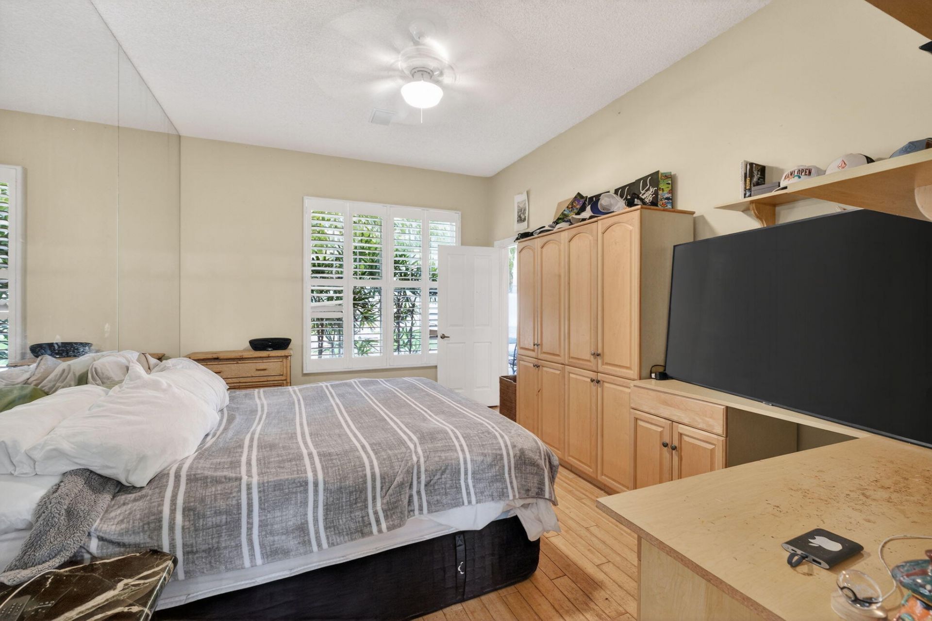 217 E Tall Oaks Circle, Palm Beach Gardens, FL 33410 Photo