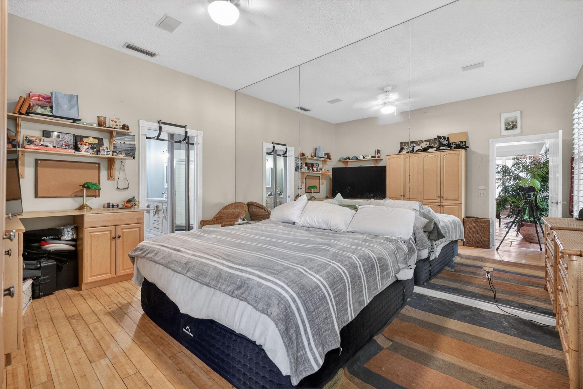 217 E Tall Oaks Circle, Palm Beach Gardens, FL 33410 Photo