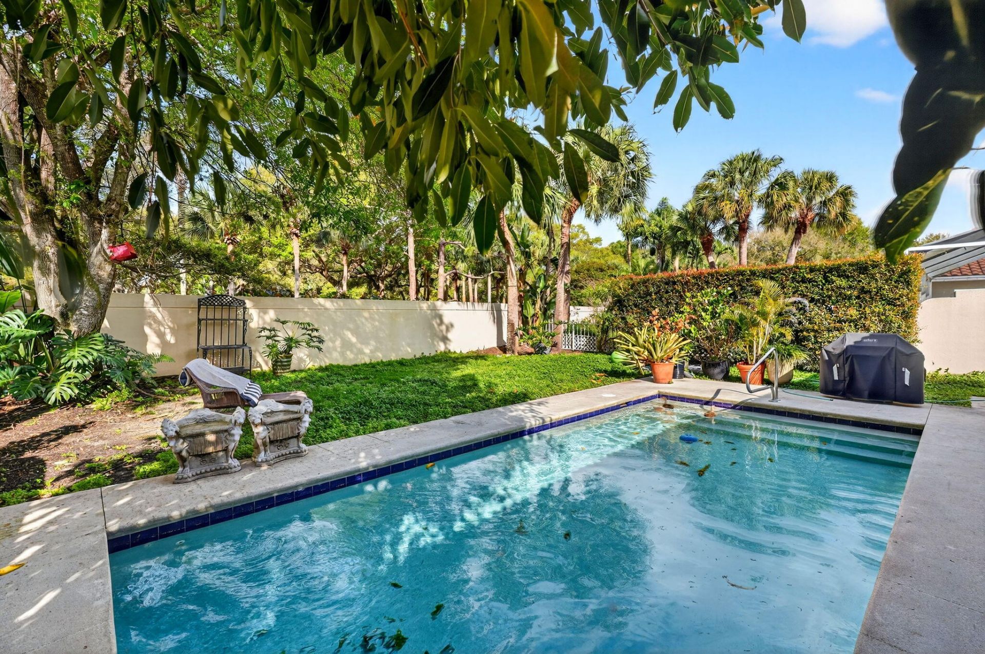 217 E Tall Oaks Circle, Palm Beach Gardens, FL 33410 Photo