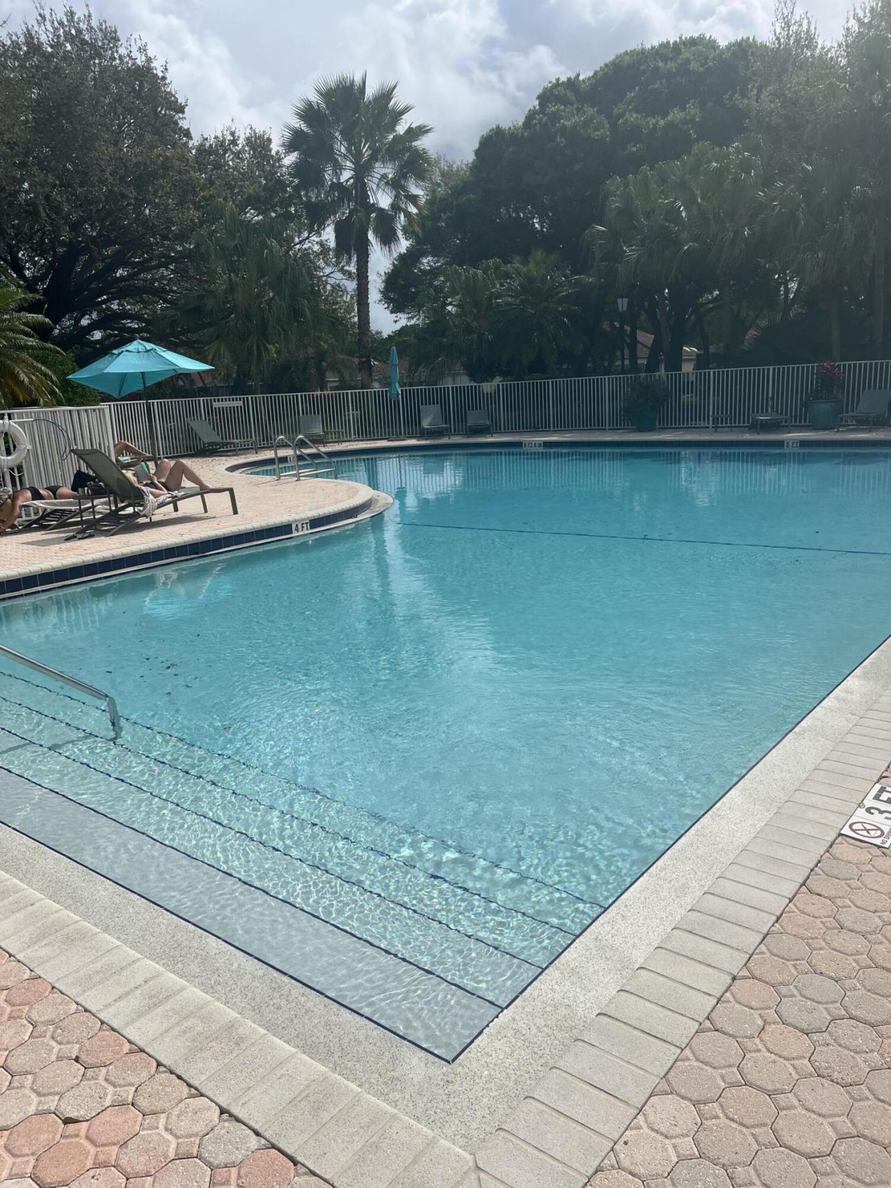 217 E Tall Oaks Circle, Palm Beach Gardens, FL 33410 Photo