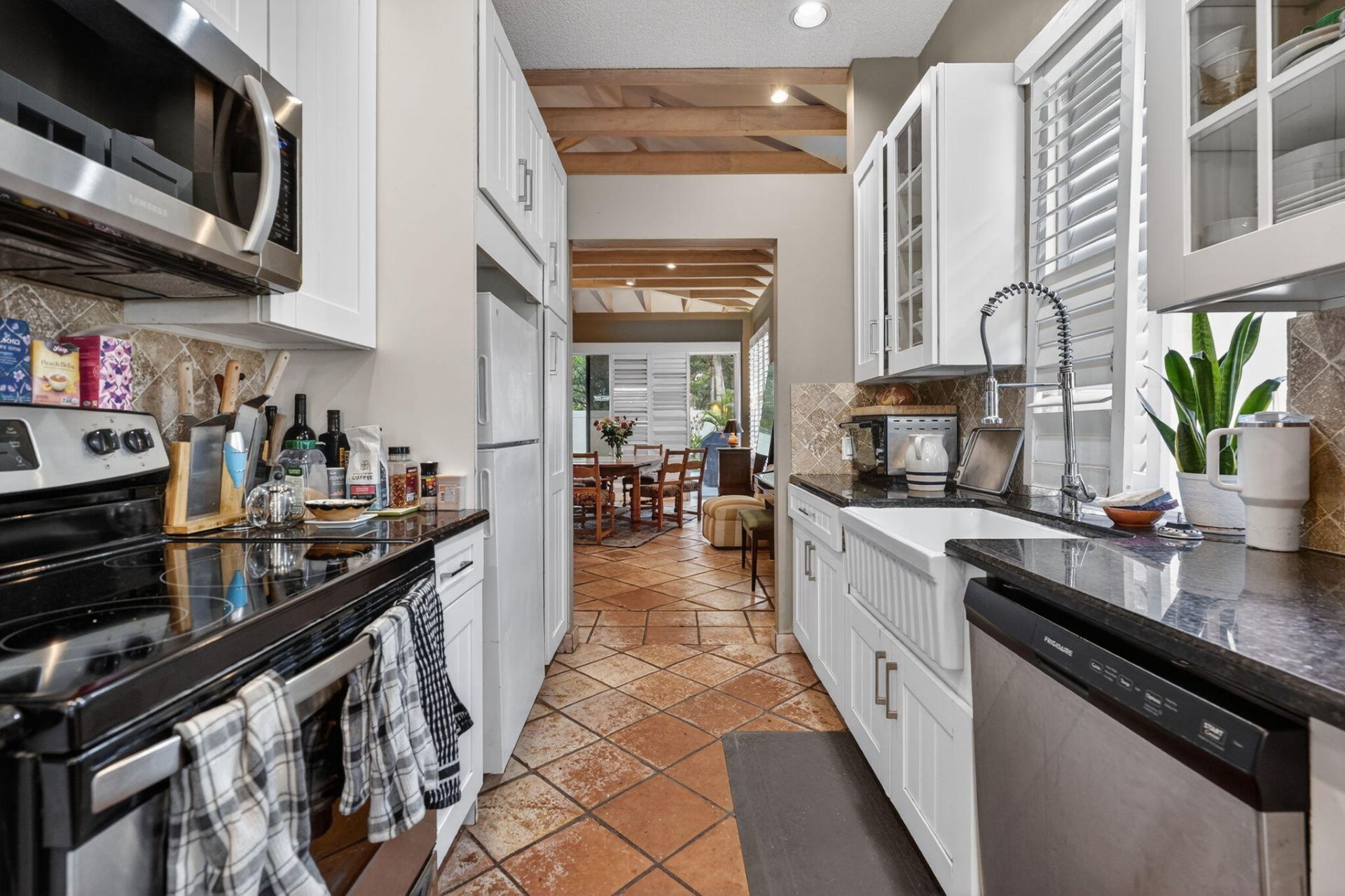 217 E Tall Oaks Circle, Palm Beach Gardens, FL 33410 Photo