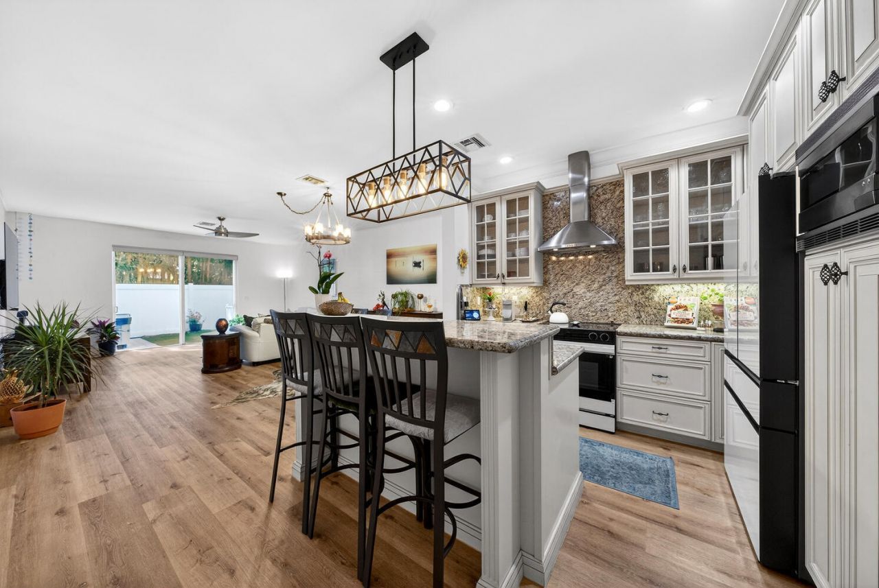 1942 NE 32nd, Lighthouse Point, FL 33064 Photo