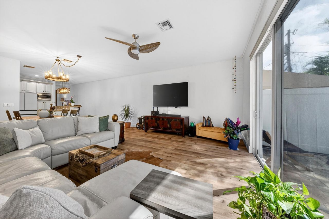 1942 NE 32nd, Lighthouse Point, FL 33064 Photo