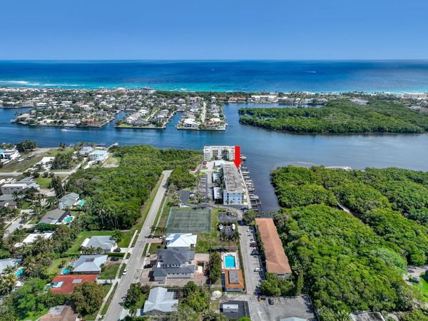 689 NE 6th Court, Unit 4020, Boynton Beach, FL 33435