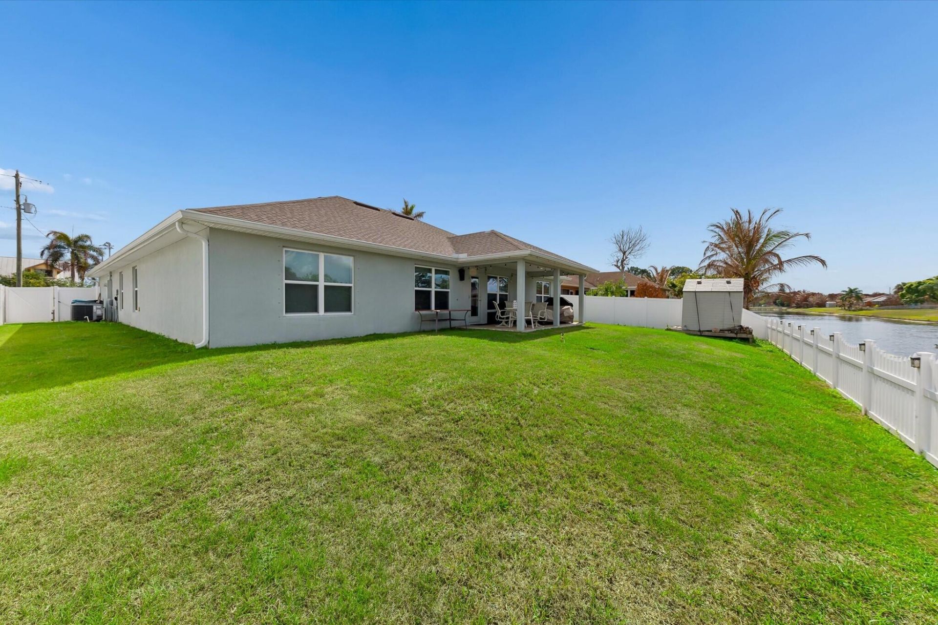 1862 SW Monterrey Lane, Port Saint Lucie, FL 34953 Photo