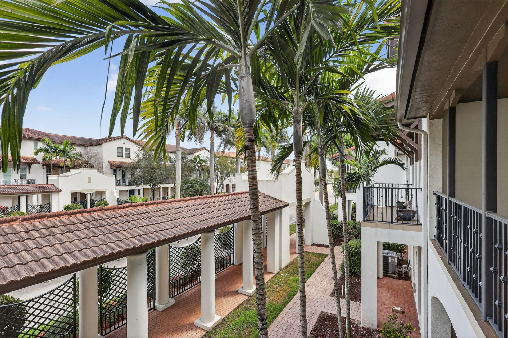 2561 SW 119th Way, Unit 1608, Miramar, FL 33025 Photo