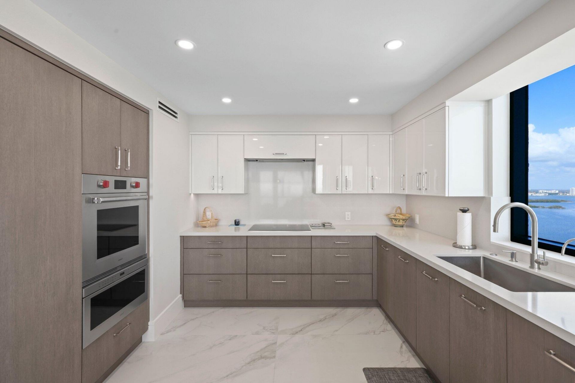 5380 N Ocean, Unit 24i, Riviera Beach, FL 33404 Photo