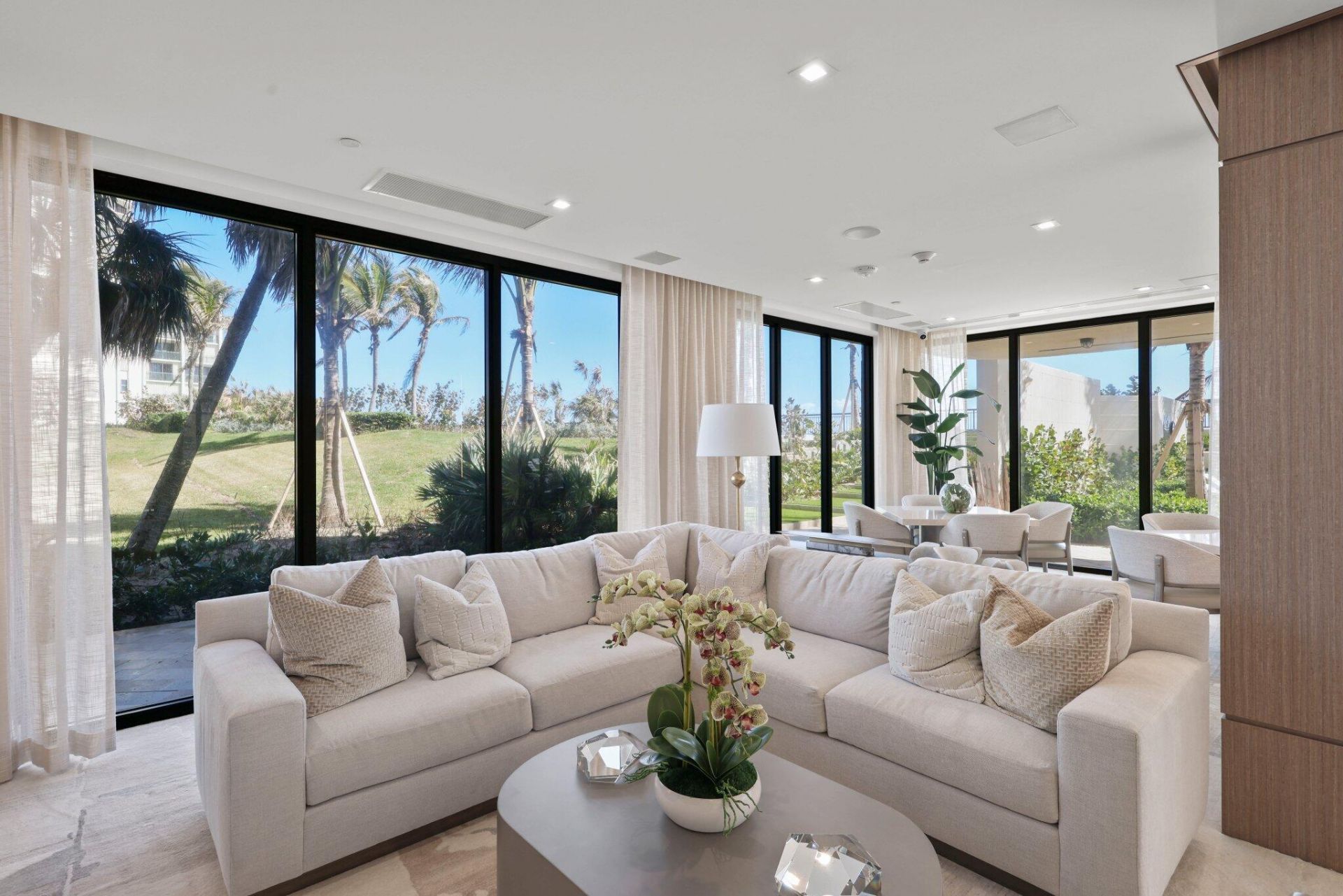 5380 N Ocean, Unit 24i, Riviera Beach, FL 33404 Photo