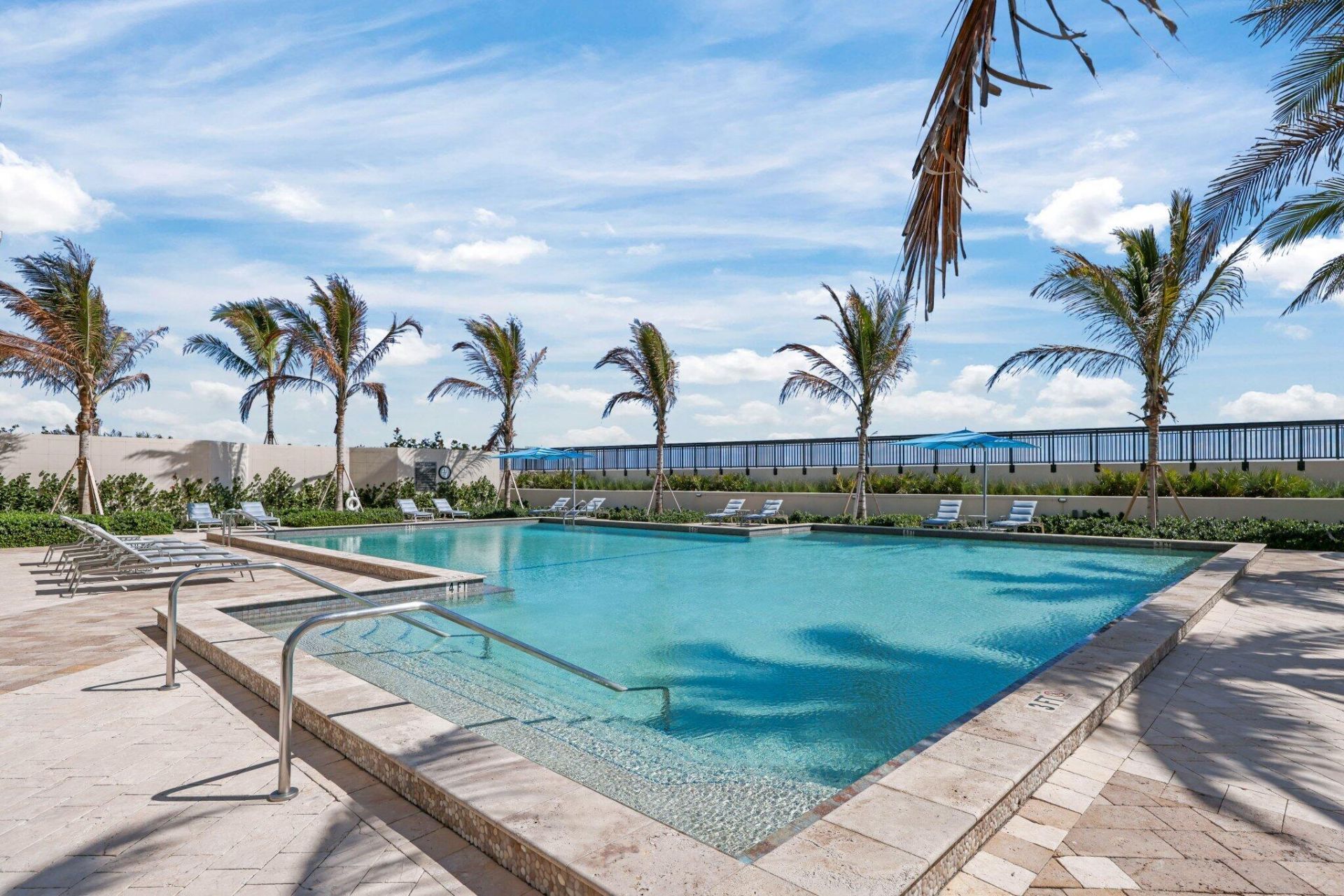 5380 N Ocean, Unit 24i, Riviera Beach, FL 33404 Photo