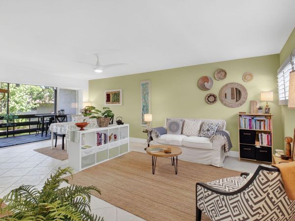 149 NW 70th Street, Unit 106c, Boca Raton, FL 33487