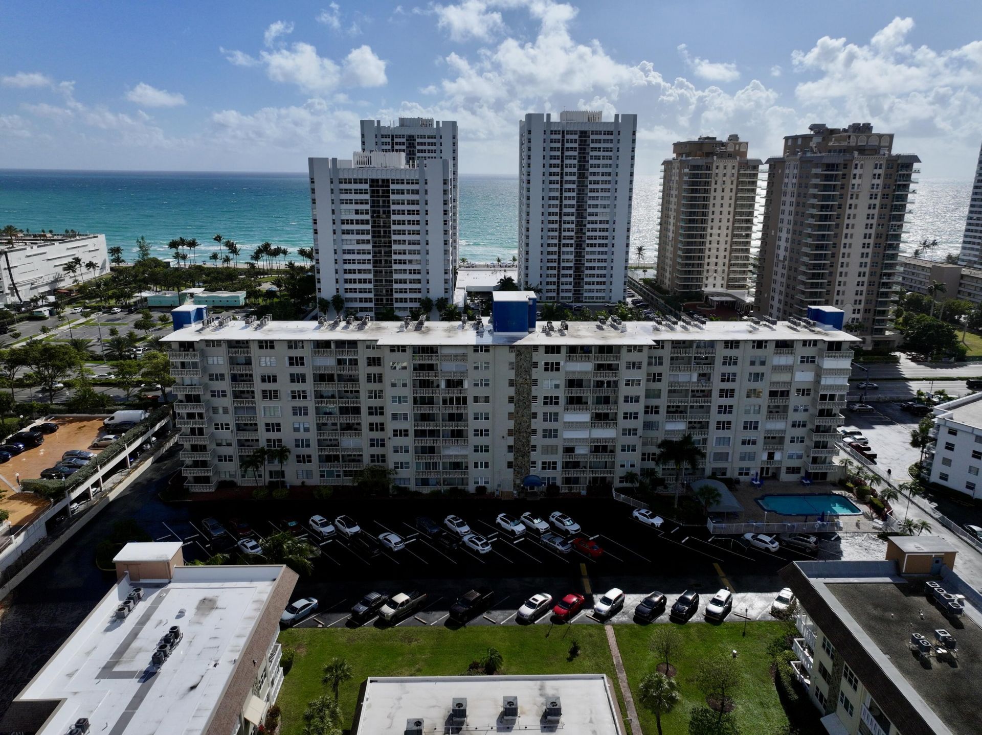 1893 S Ocean Drive, Unit 503, Hallandale Beach, FL 33009 Photo