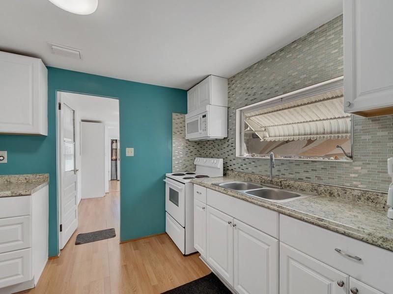 9520 Riverview, Micco, FL 32976 Photo