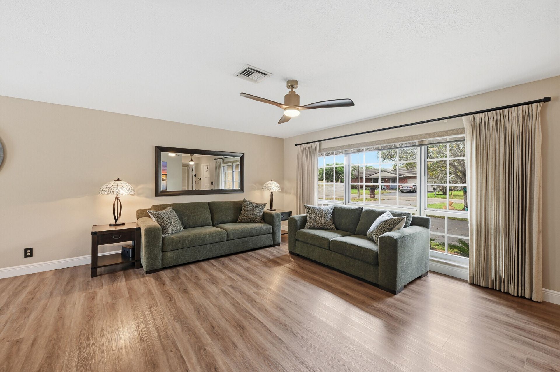 8611 NW 29th Drive, Coral Springs, FL 33065 Photo