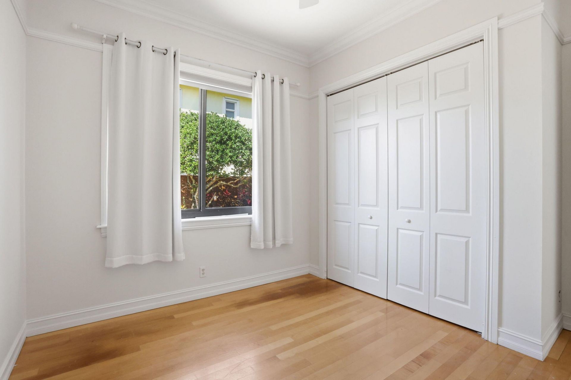 383 Redwood Lane, Boca Raton, FL 33487 Photo