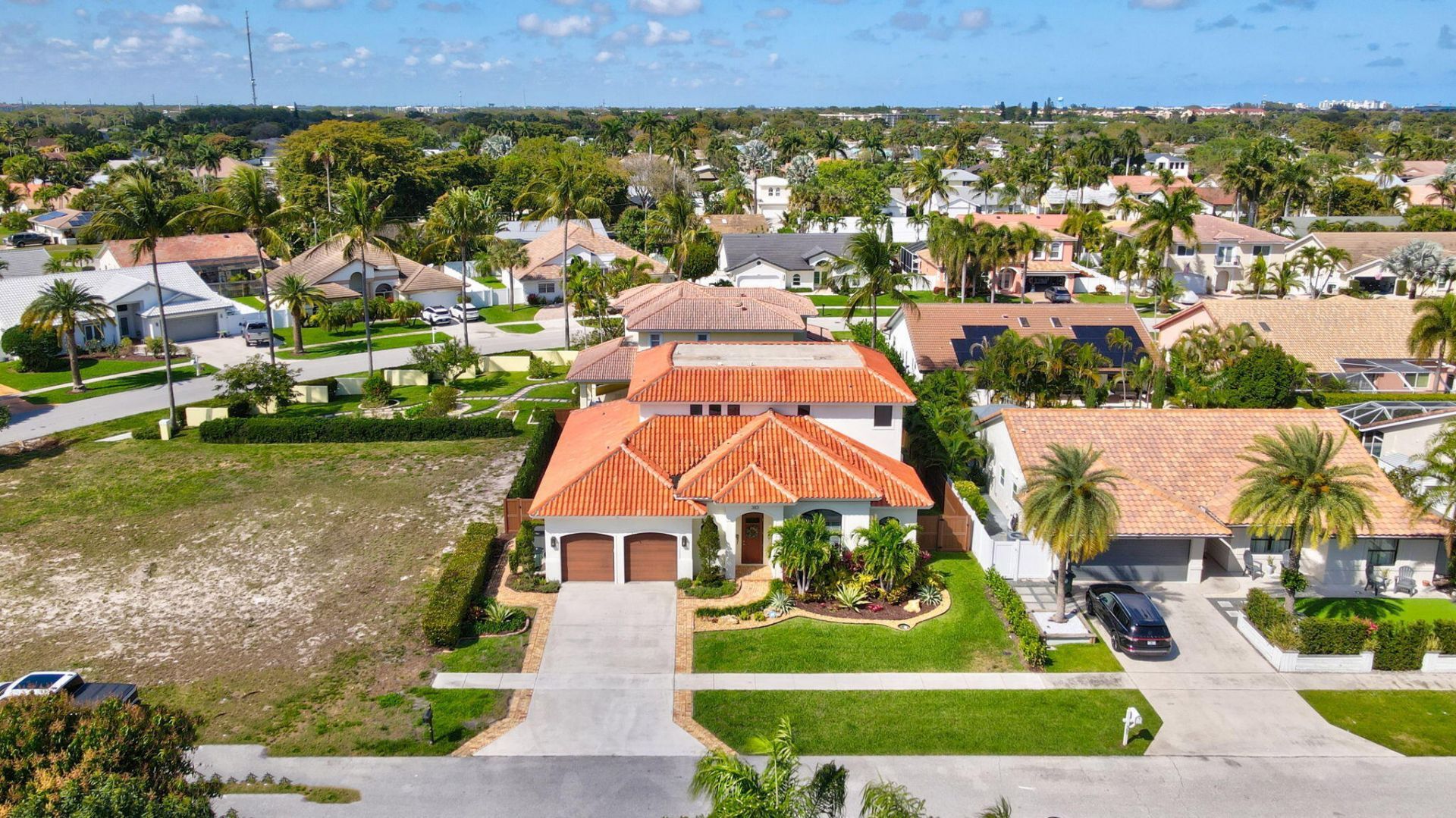 383 Redwood Lane, Boca Raton, FL 33487 Photo