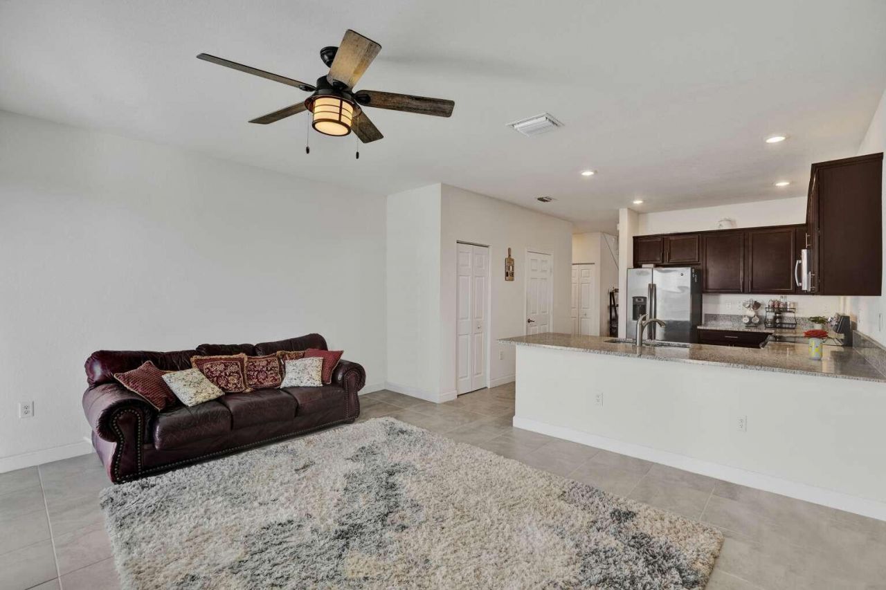 3460 W 103rd Terrace, Hialeah, FL 33018 Photo