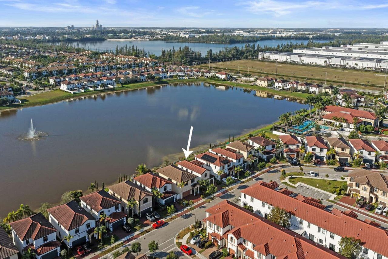 3460 W 103rd Terrace, Hialeah, FL 33018 Photo