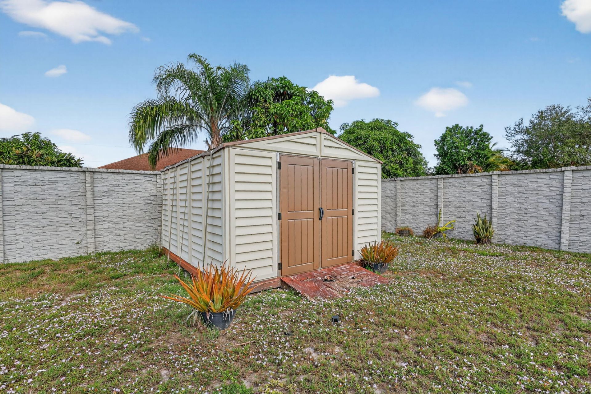 557 SW Halkell Avenue, Port Saint Lucie, FL 34953 Photo