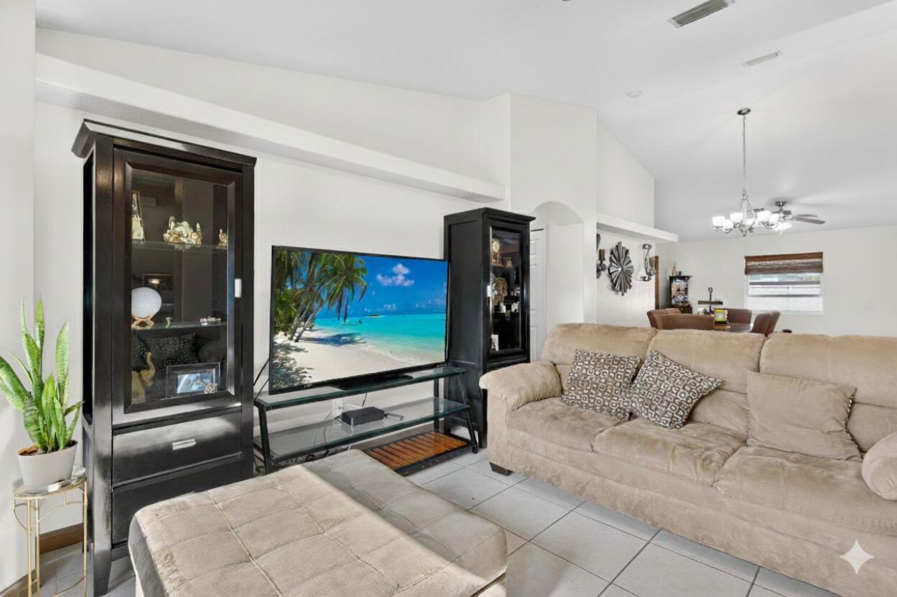 557 SW Halkell Avenue, Port Saint Lucie, FL 34953 Photo