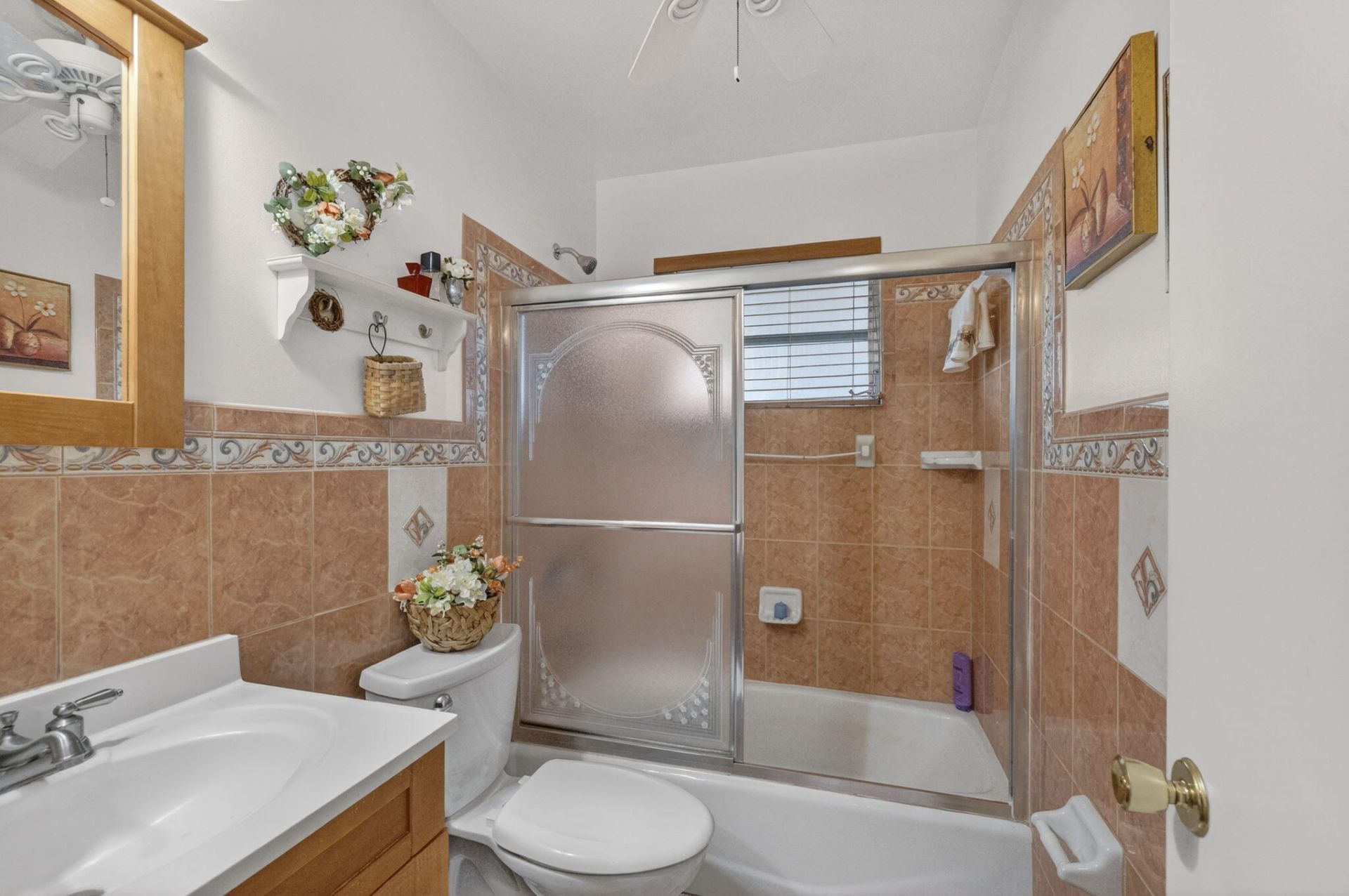 1570 NW 70th Terrace, Margate, FL 33063 Photo