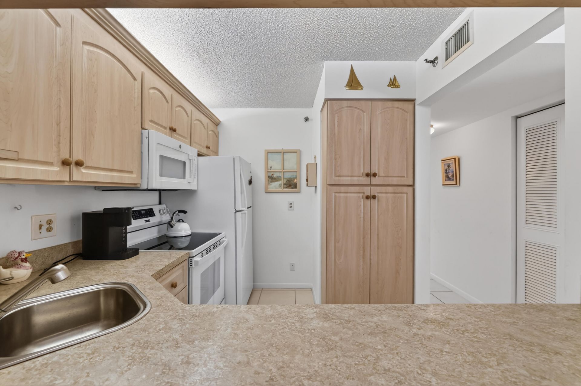 4444 NE Ocean, Unit B2 108, Jensen Beach, FL 34957 Photo