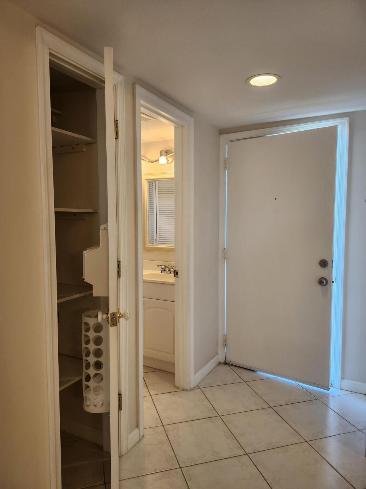230 NE 26th Avenue, Unit 408, Boynton Beach, FL 33435 Photo