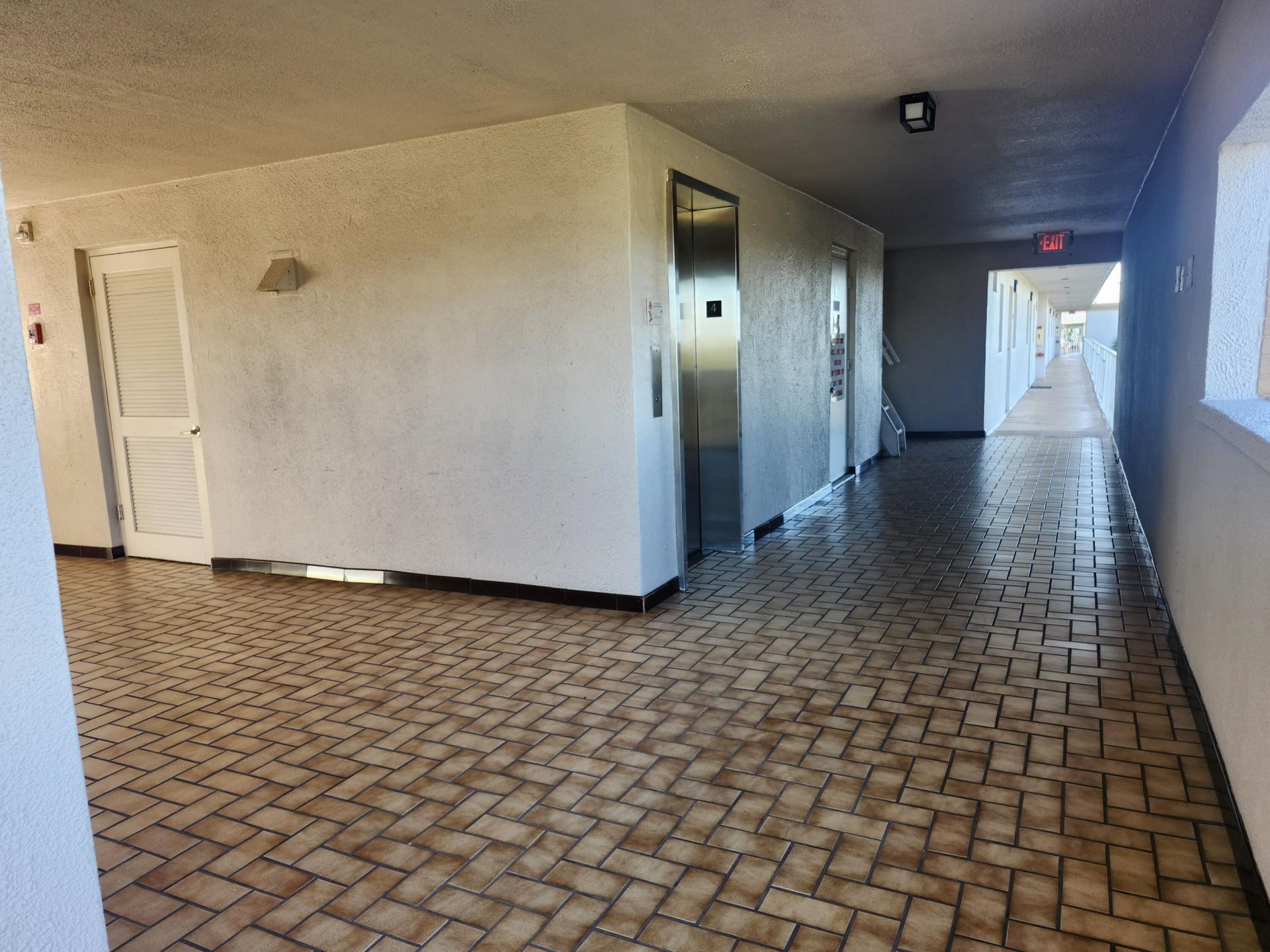 230 NE 26th Avenue, Unit 408, Boynton Beach, FL 33435 Photo