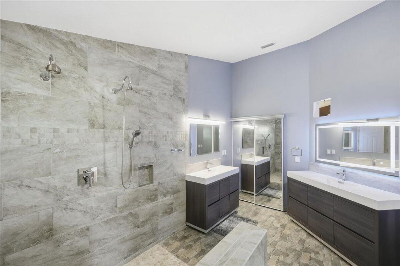 4964 NW Foxworth Avenue, Port Saint Lucie, FL 34983 Photo