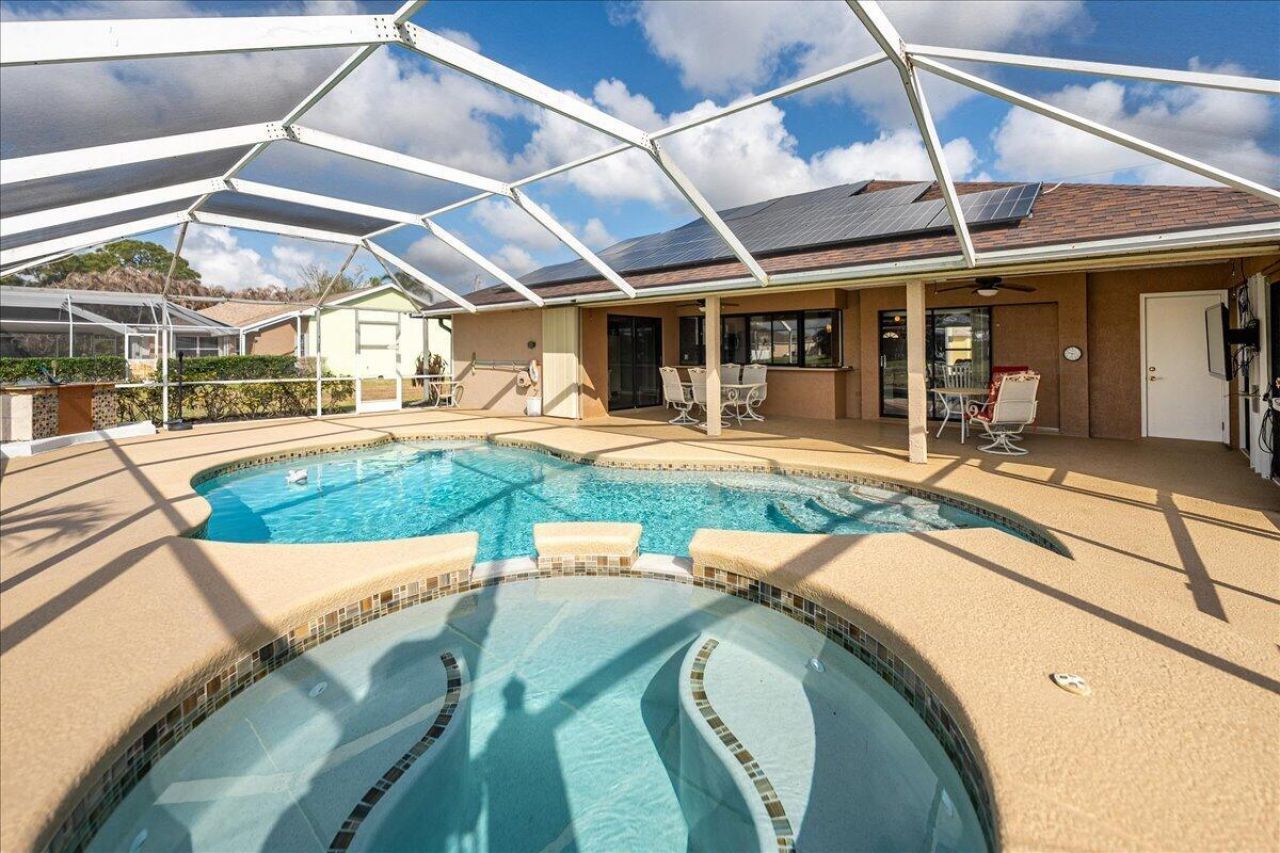 4964 NW Foxworth Avenue, Port Saint Lucie, FL 34983 Photo