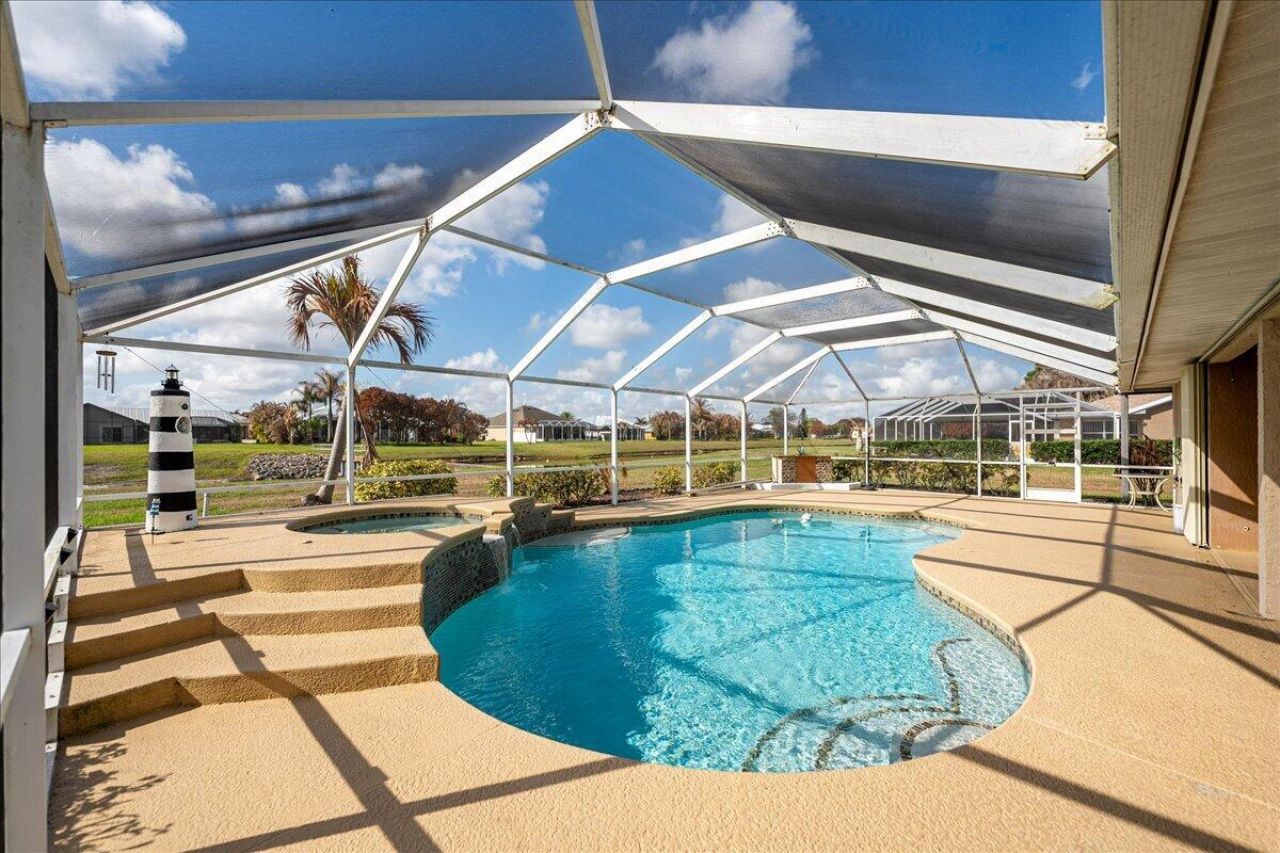 4964 NW Foxworth Avenue, Port Saint Lucie, FL 34983 Photo