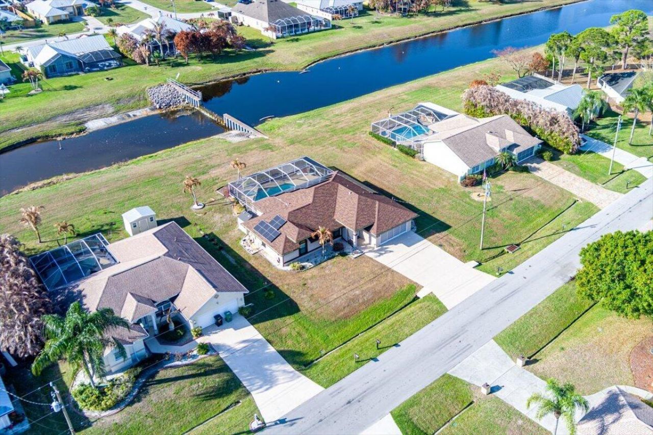 4964 NW Foxworth Avenue, Port Saint Lucie, FL 34983 Photo