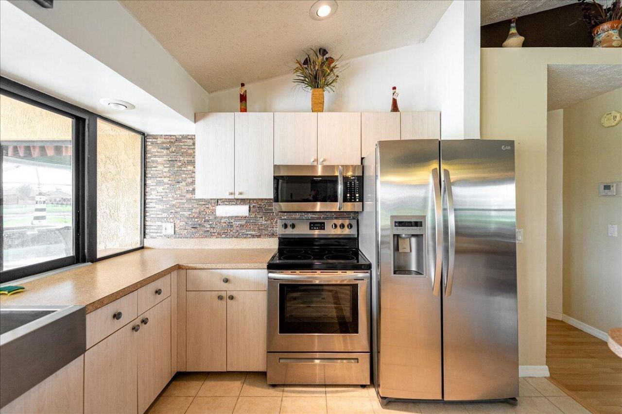 4964 NW Foxworth Avenue, Port Saint Lucie, FL 34983 Photo