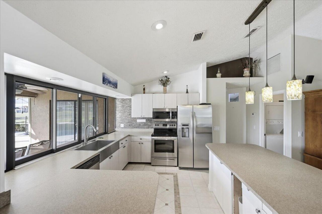 4964 NW Foxworth Avenue, Port Saint Lucie, FL 34983 Photo