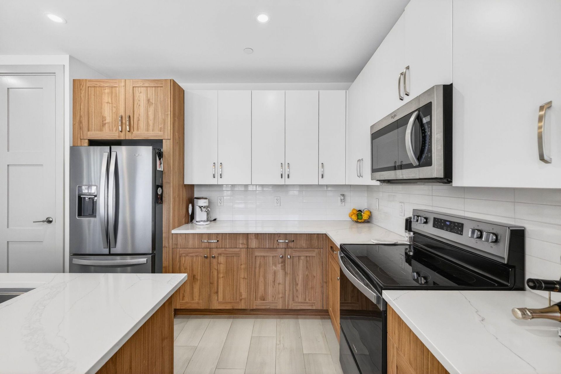 410 SE 12th, Fort Lauderdale, FL 33316 Photo