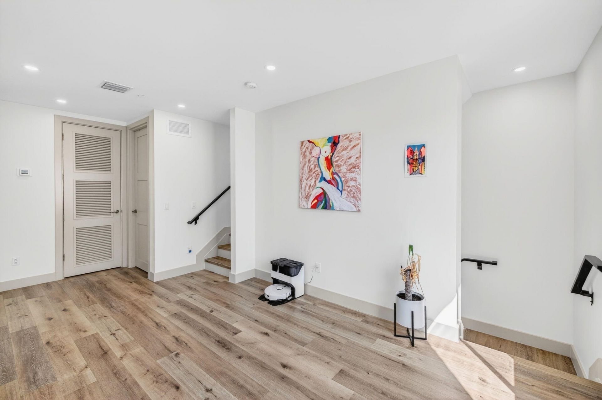 410 SE 12th, Fort Lauderdale, FL 33316 Photo