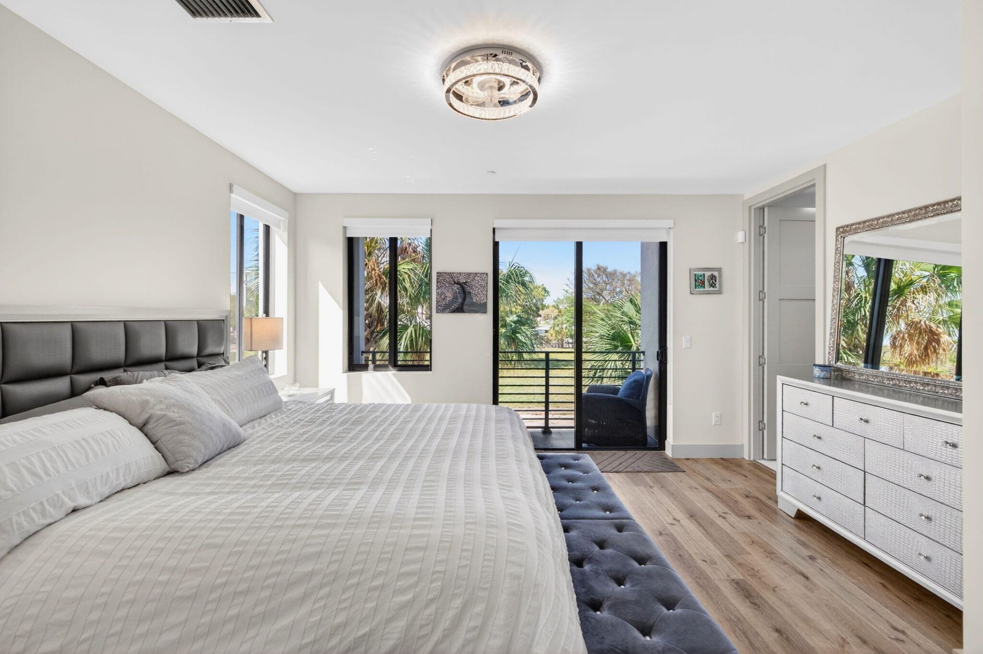 410 SE 12th, Fort Lauderdale, FL 33316 Photo