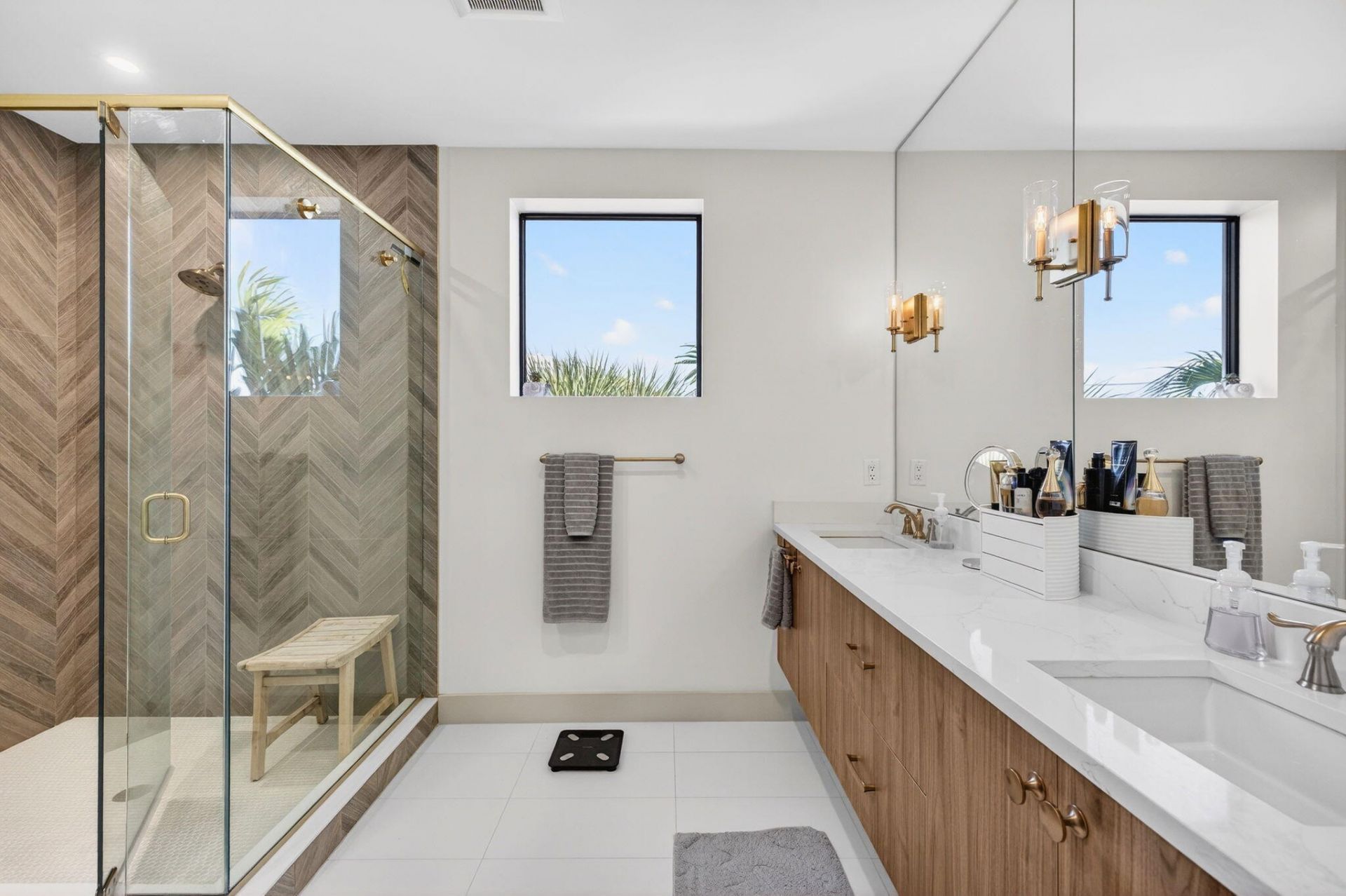 410 SE 12th, Fort Lauderdale, FL 33316 Photo