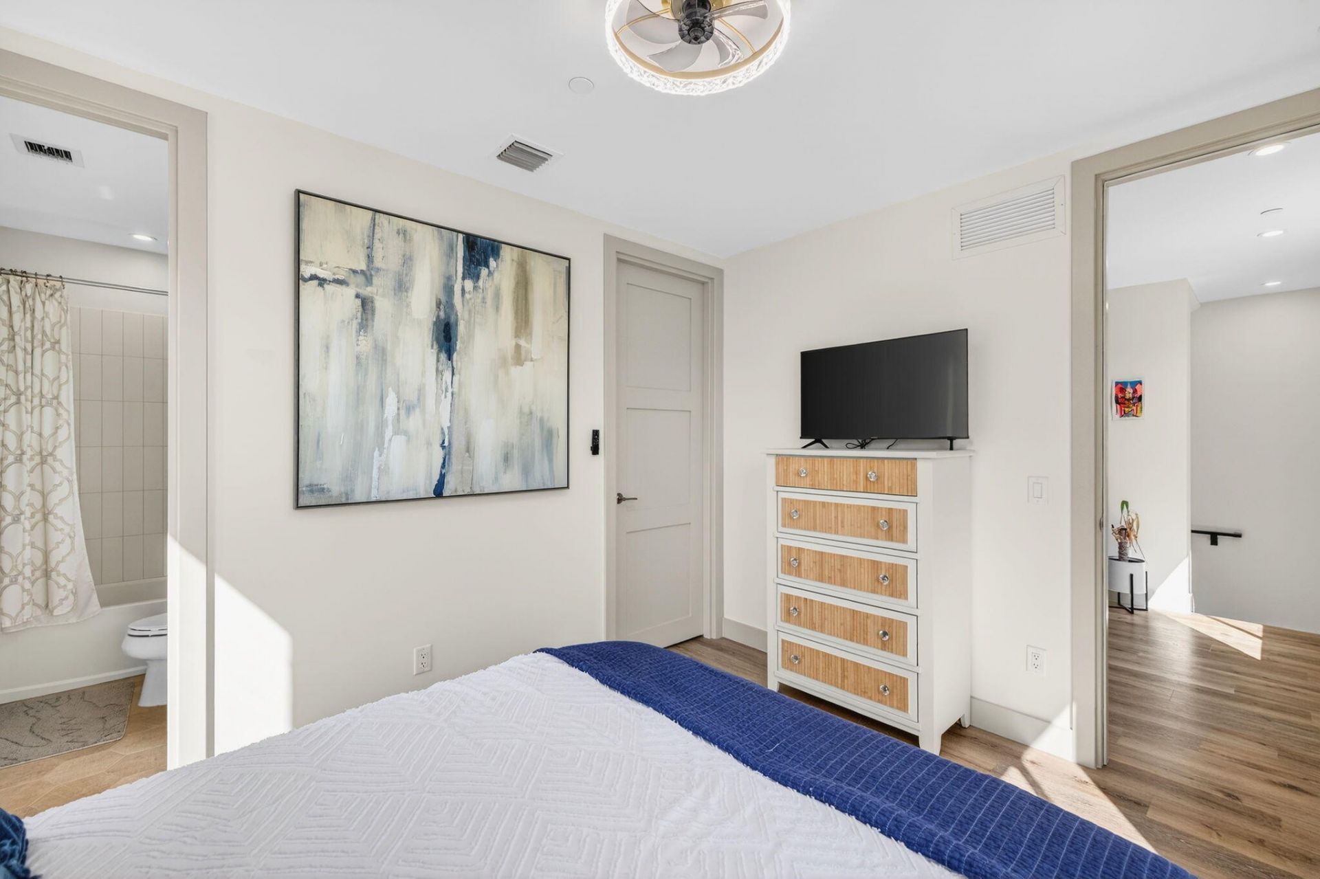 410 SE 12th, Fort Lauderdale, FL 33316 Photo