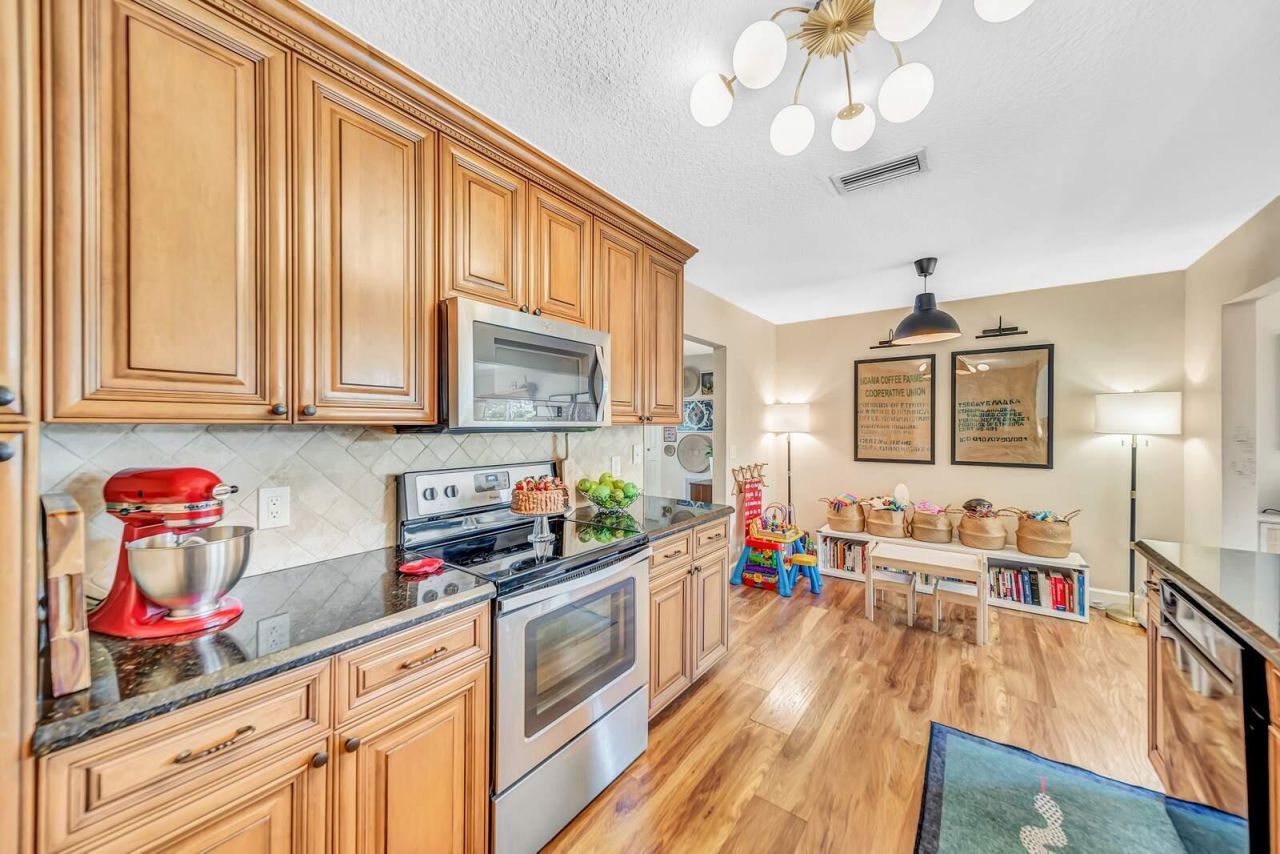 9298 Affirmed Lane, Boca Raton, FL 33496 Photo