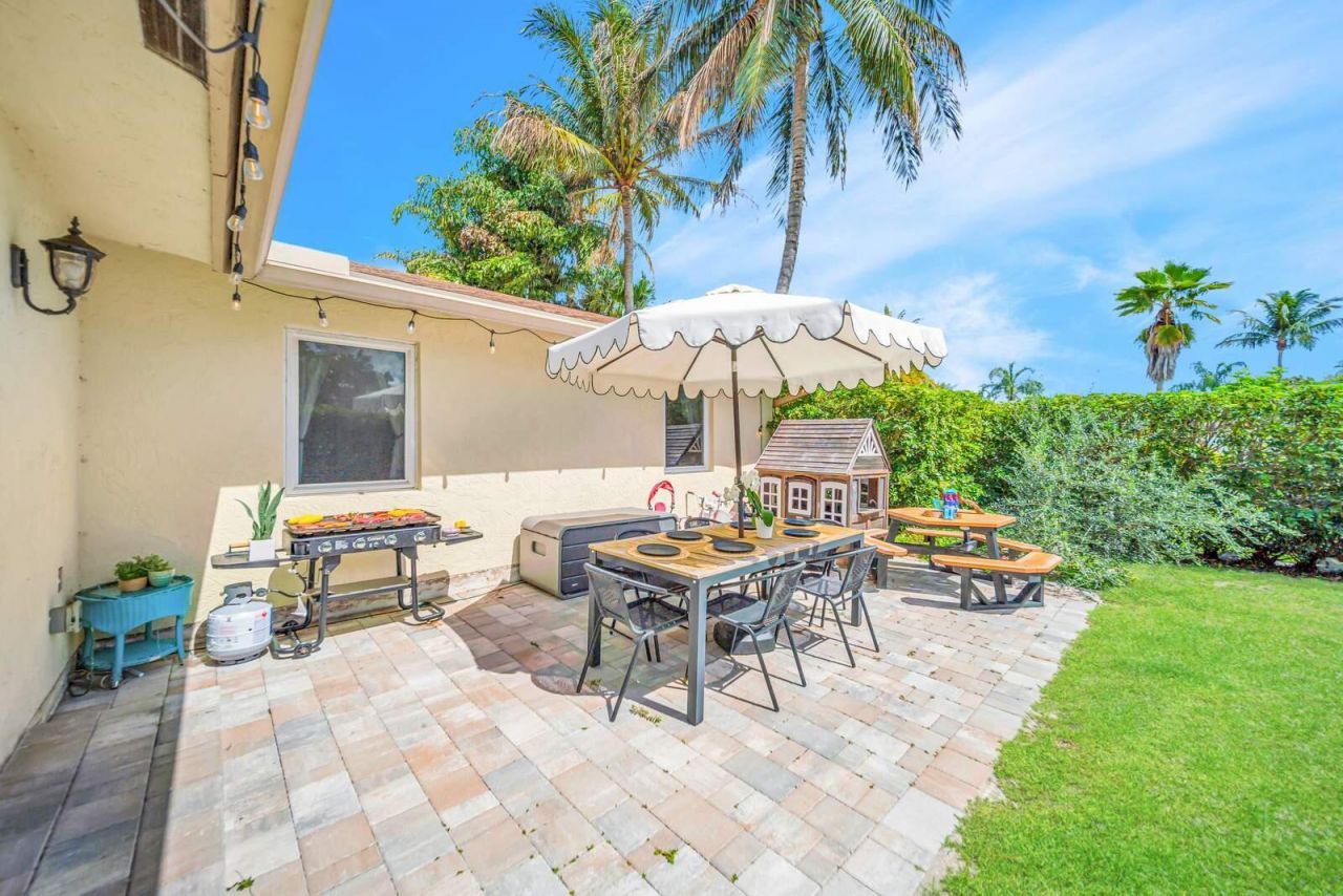 9298 Affirmed Lane, Boca Raton, FL 33496 Photo
