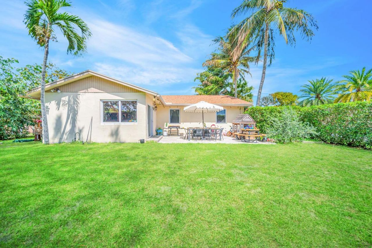 9298 Affirmed Lane, Boca Raton, FL 33496 Photo