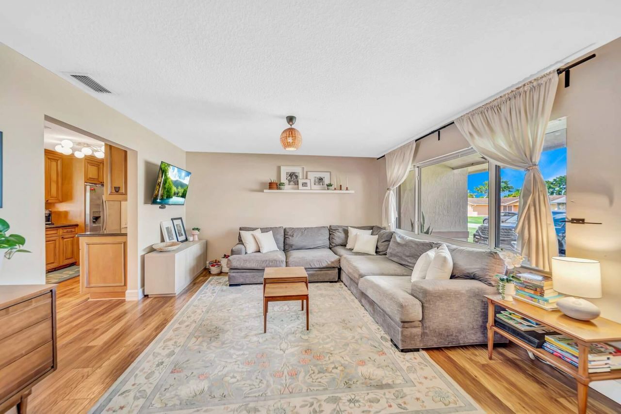 9298 Affirmed Lane, Boca Raton, FL 33496 Photo