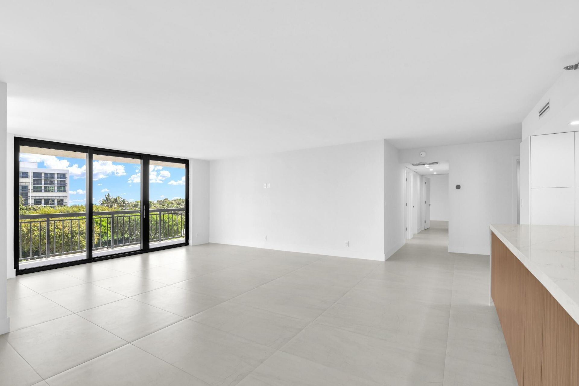 2001 N Ocean Boulevard, Unit 502, Boca Raton, FL 33431 Photo