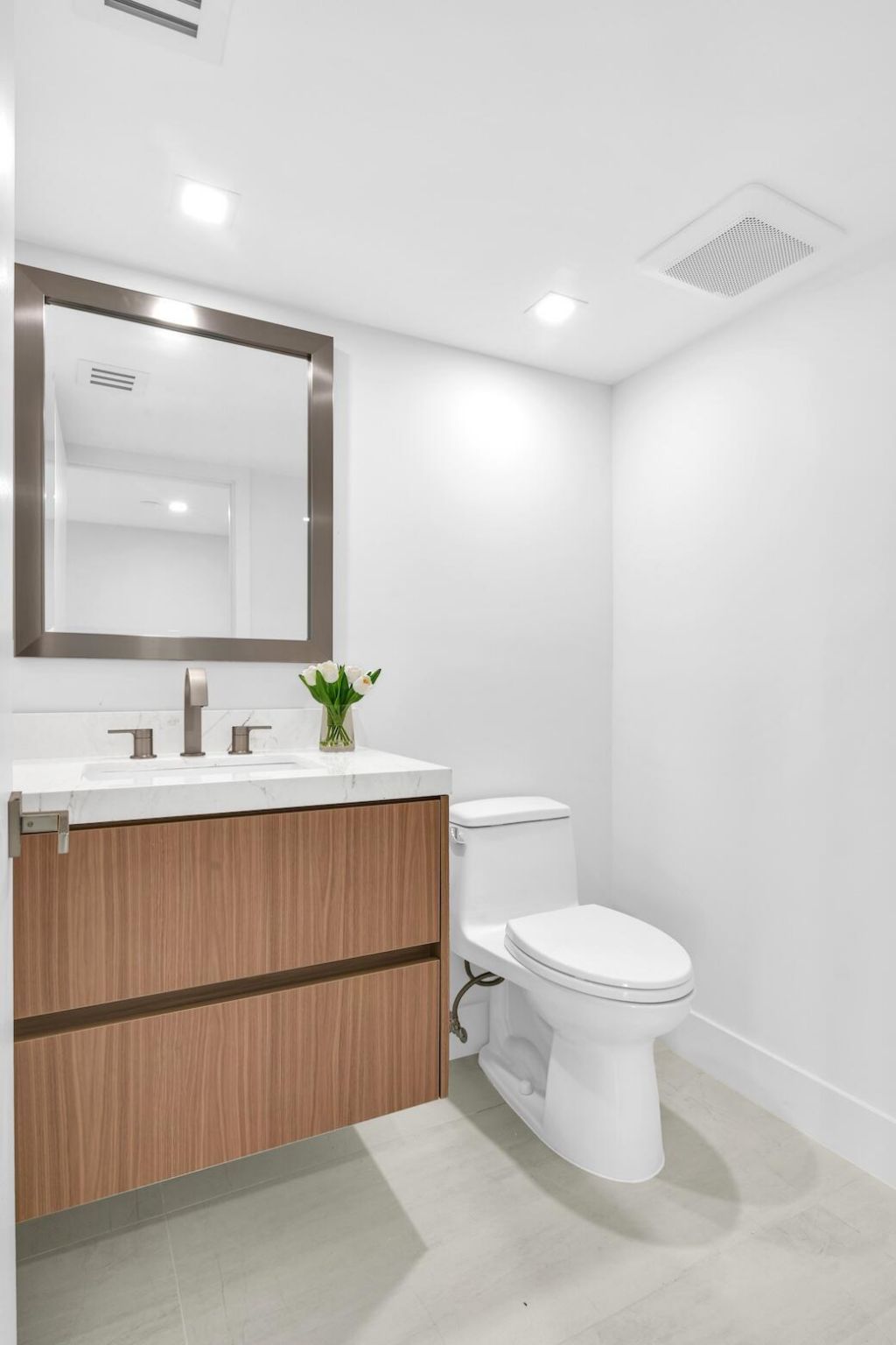 2001 N Ocean Boulevard, Unit 502, Boca Raton, FL 33431 Photo