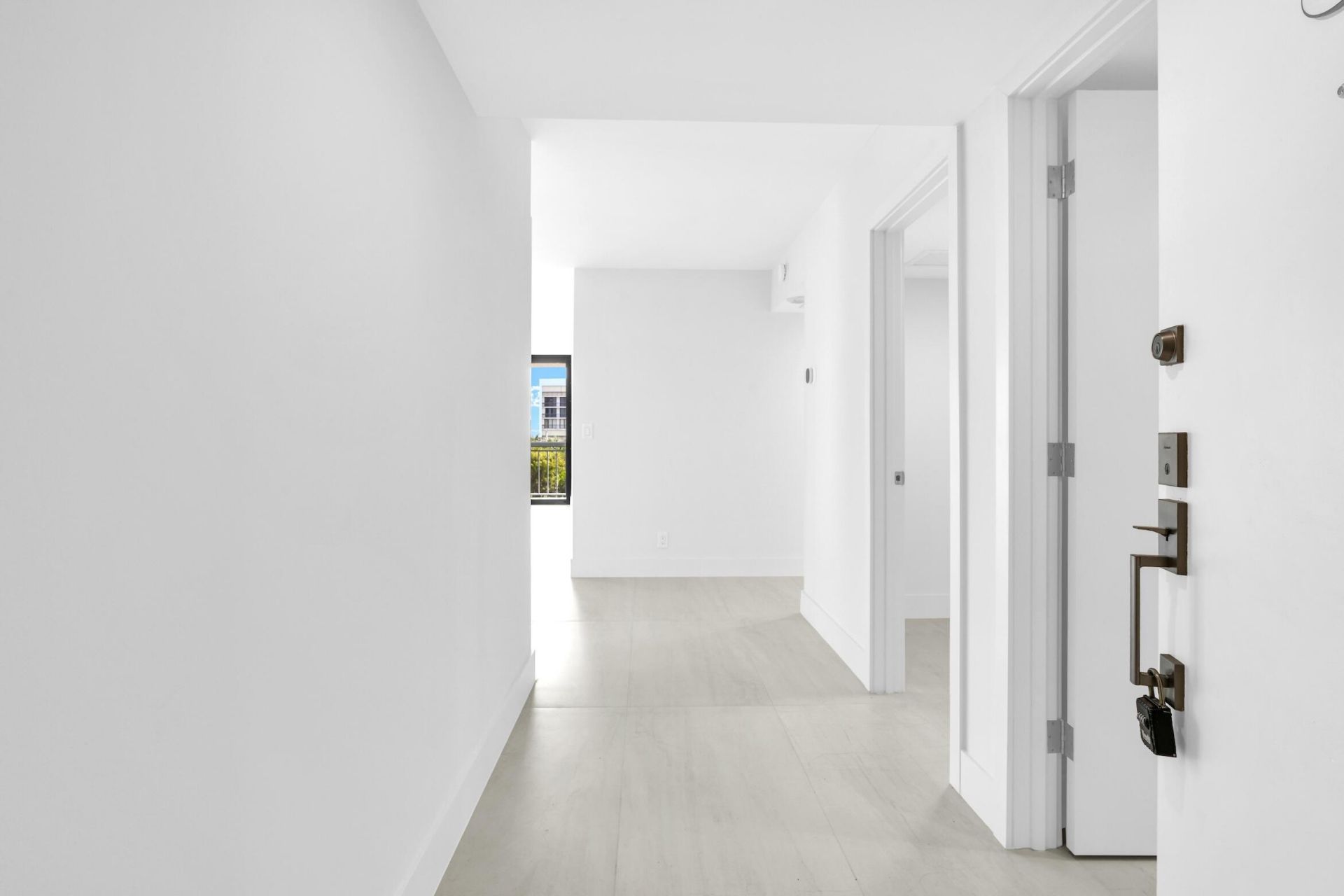 2001 N Ocean Boulevard, Unit 502, Boca Raton, FL 33431 Photo