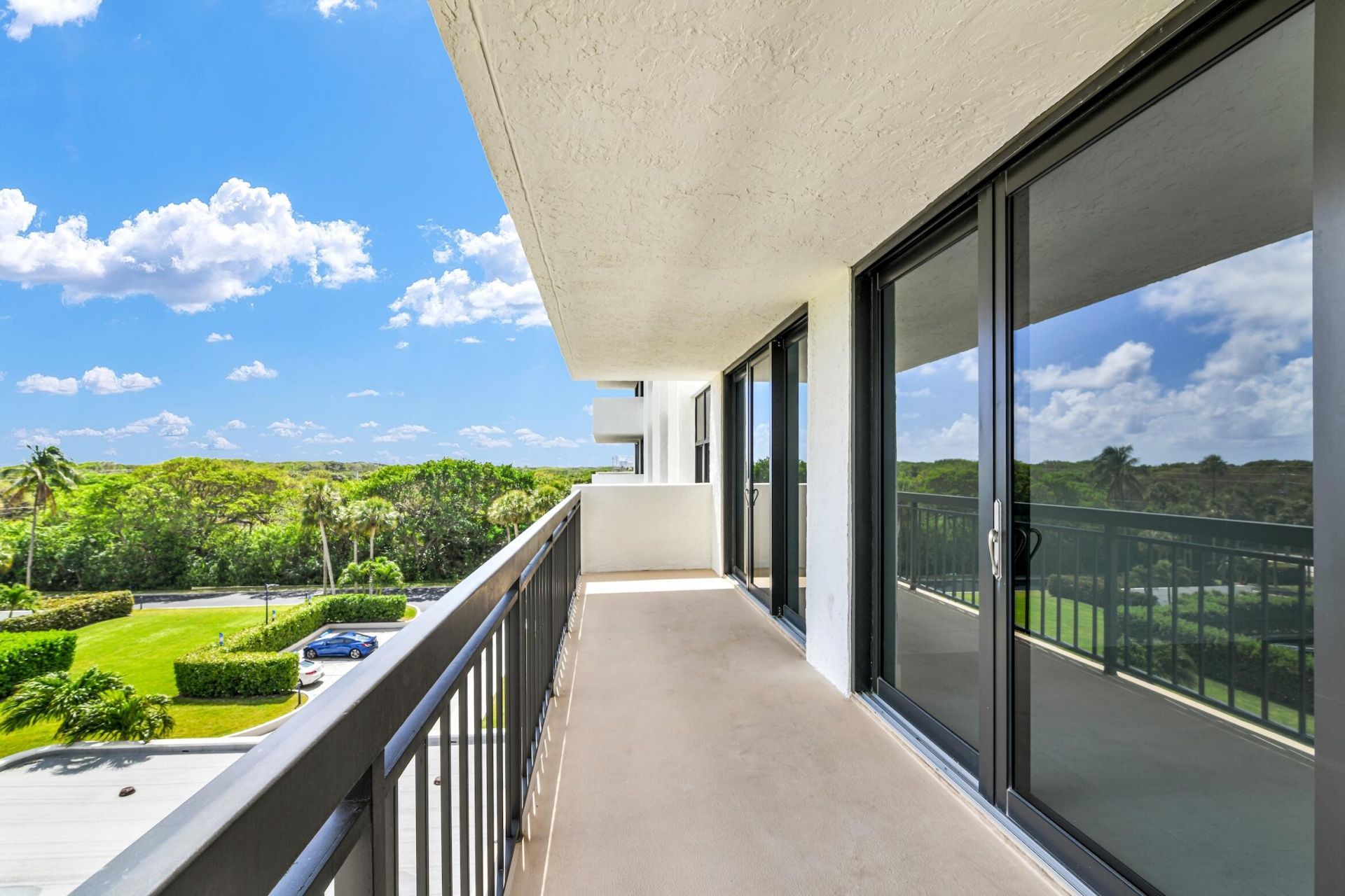 2001 N Ocean Boulevard, Unit 502, Boca Raton, FL 33431 Photo