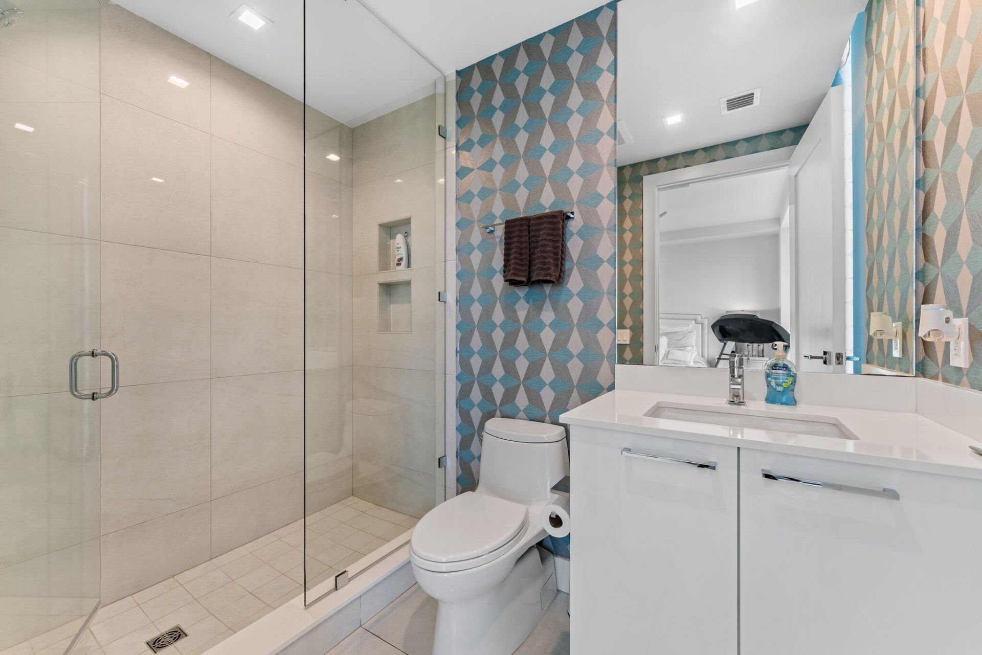 5000 N Ocean, Unit 1003, Singer Island, FL 33404 Photo