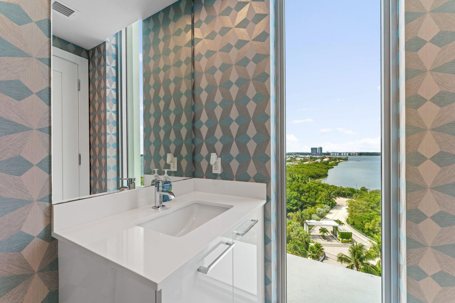 5000 N Ocean Dr, Unit 1003, Singer Island, FL 33404 Photo