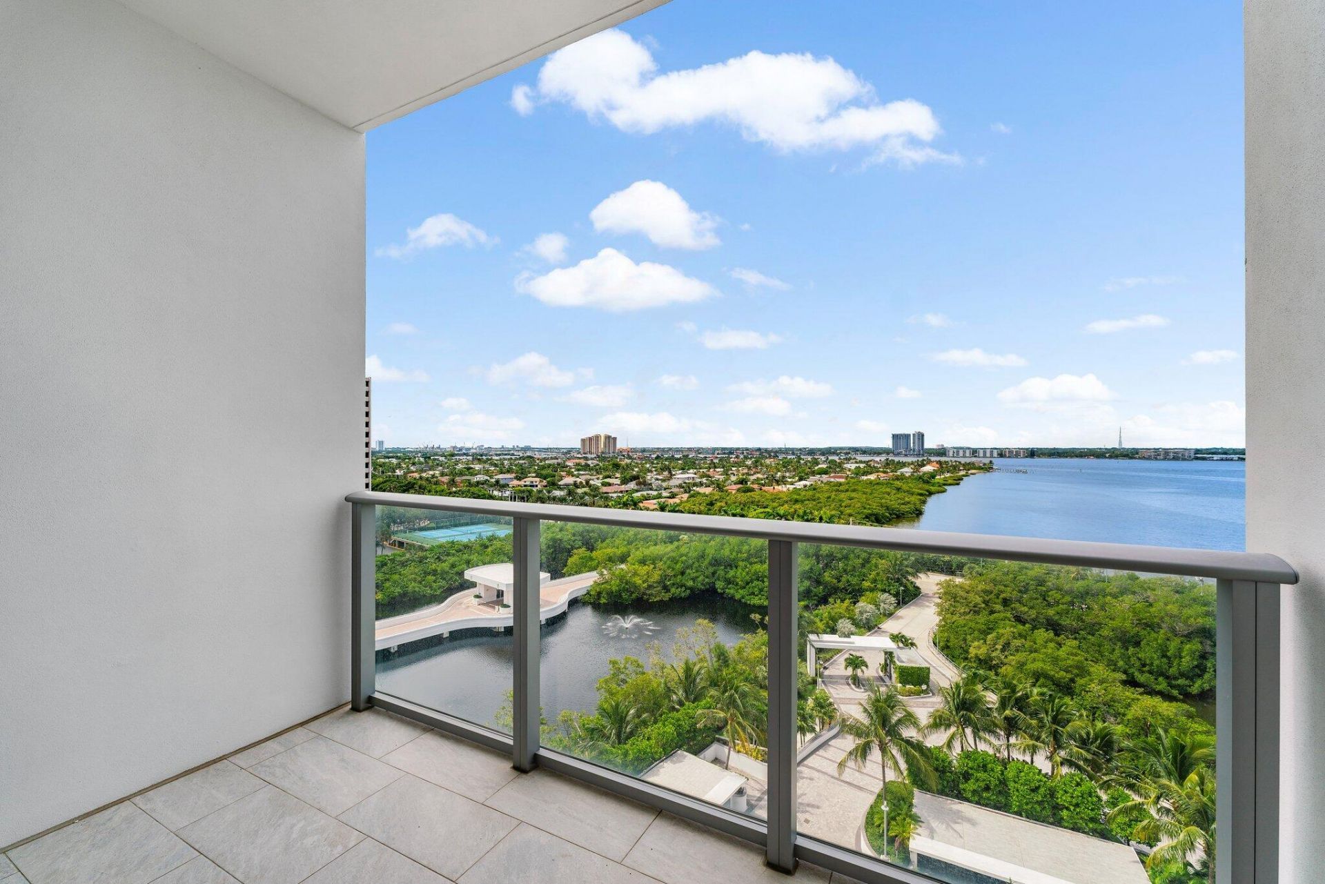 5000 N Ocean Dr, Unit 1003, Singer Island, FL 33404 Photo