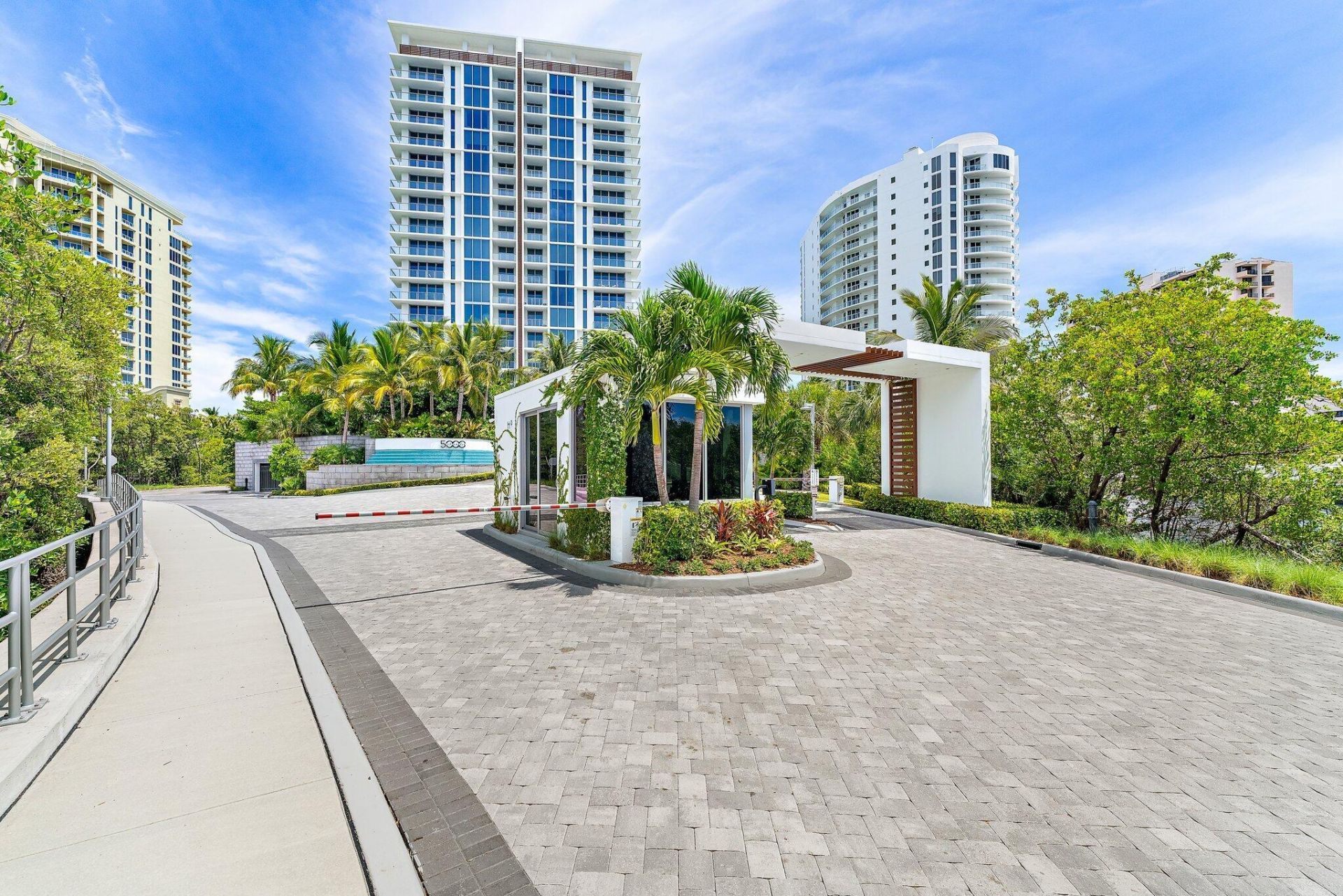 5000 N Ocean, Unit 1003, Singer Island, FL 33404 Photo